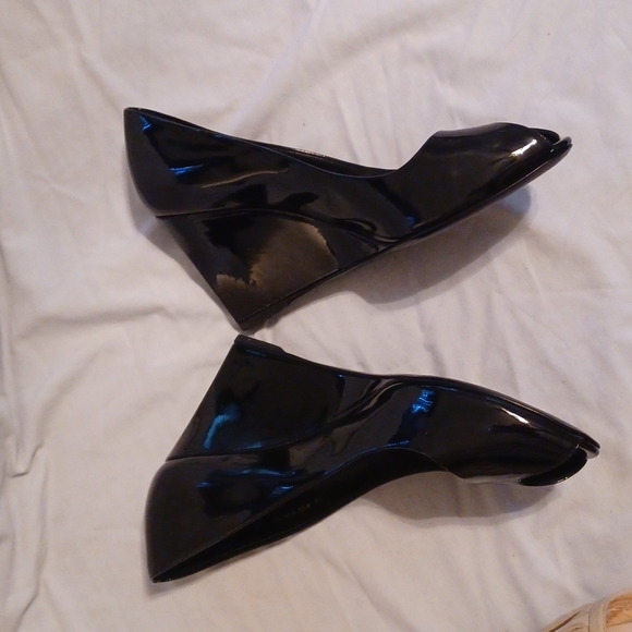 Christian Dior - Picture 3 of 5